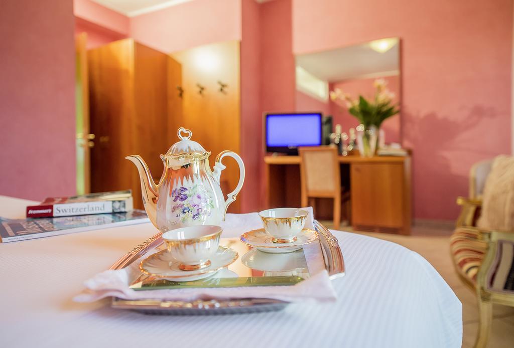 Hotel San Gerolamo Vercurago Екстериор снимка